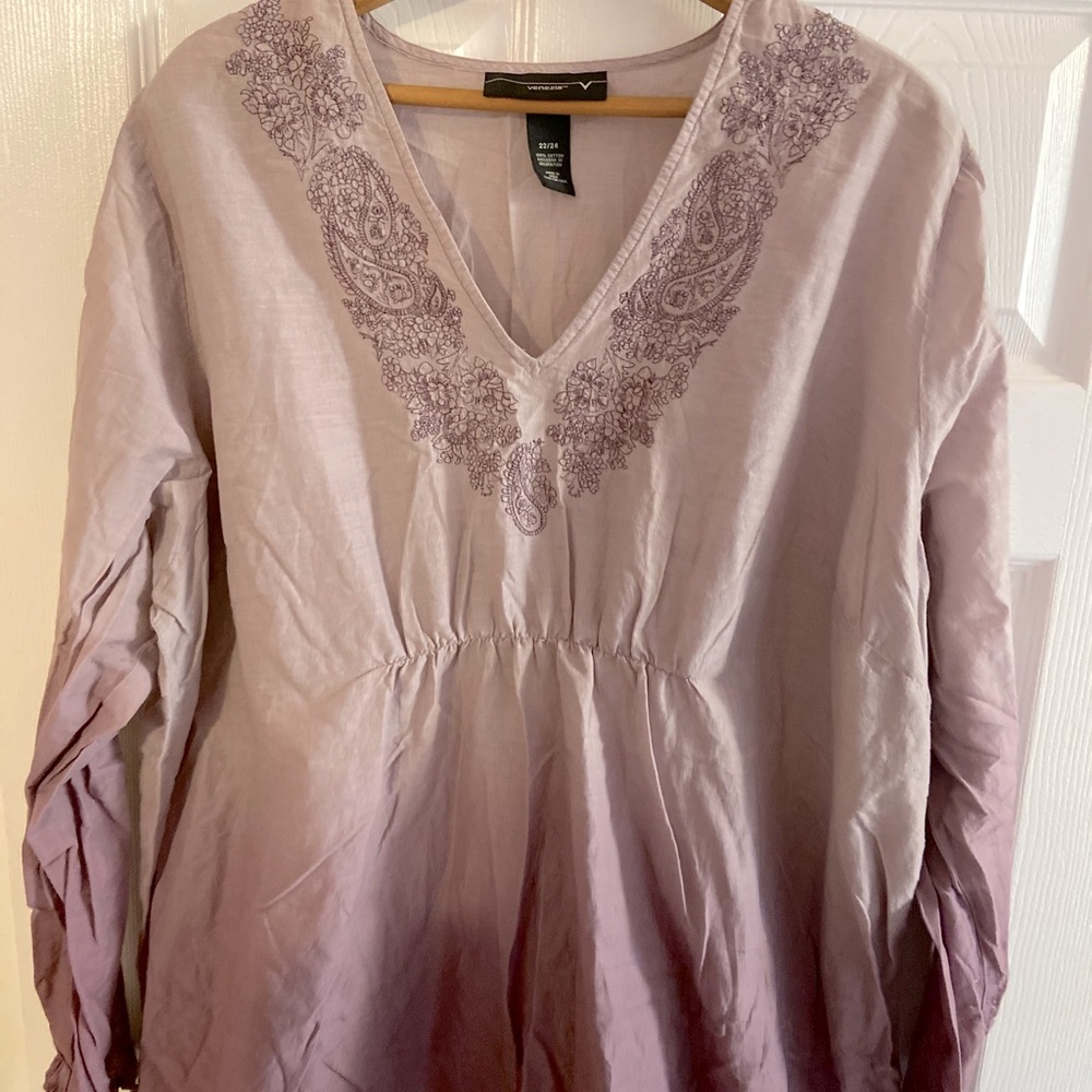 Venezia purple tunic shirt size 22/24